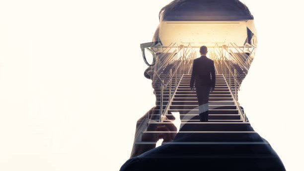 Dari Panggung Award ke Panggung Bisnis: Bagaimana Penghargaan Meningkatkan Exposure